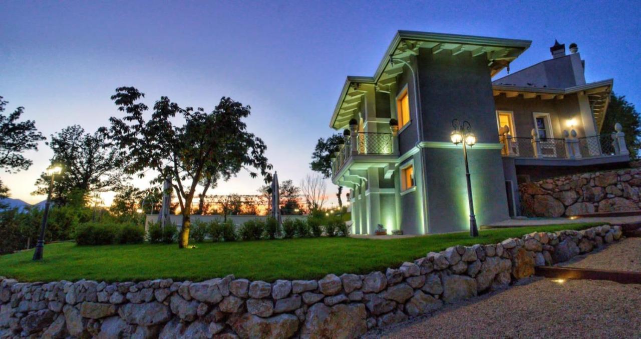 Tenuta Santo Stefano Azienda Agrituristica Santo Stefano del Sole Zewnętrze zdjęcie