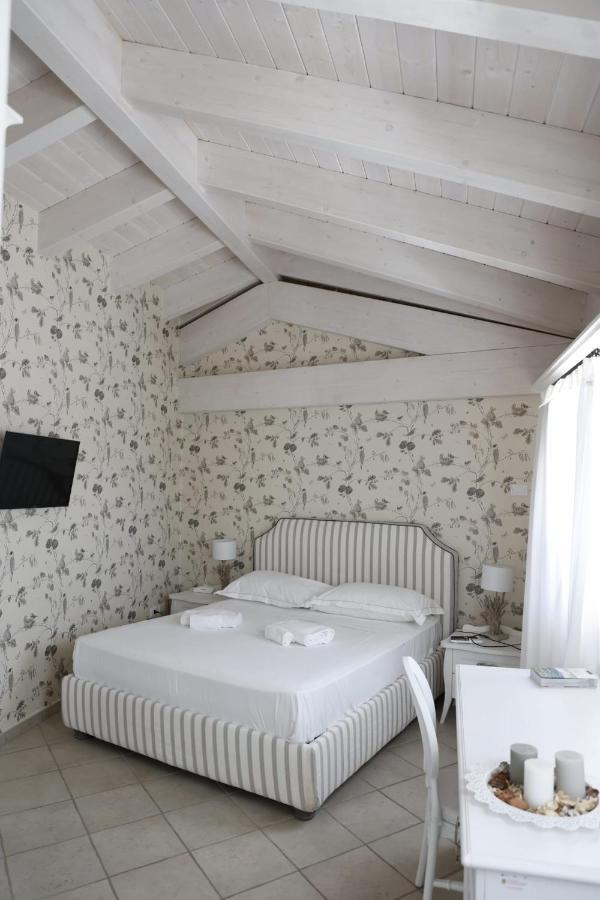 Tenuta Santo Stefano Azienda Agrituristica Santo Stefano del Sole Zewnętrze zdjęcie
