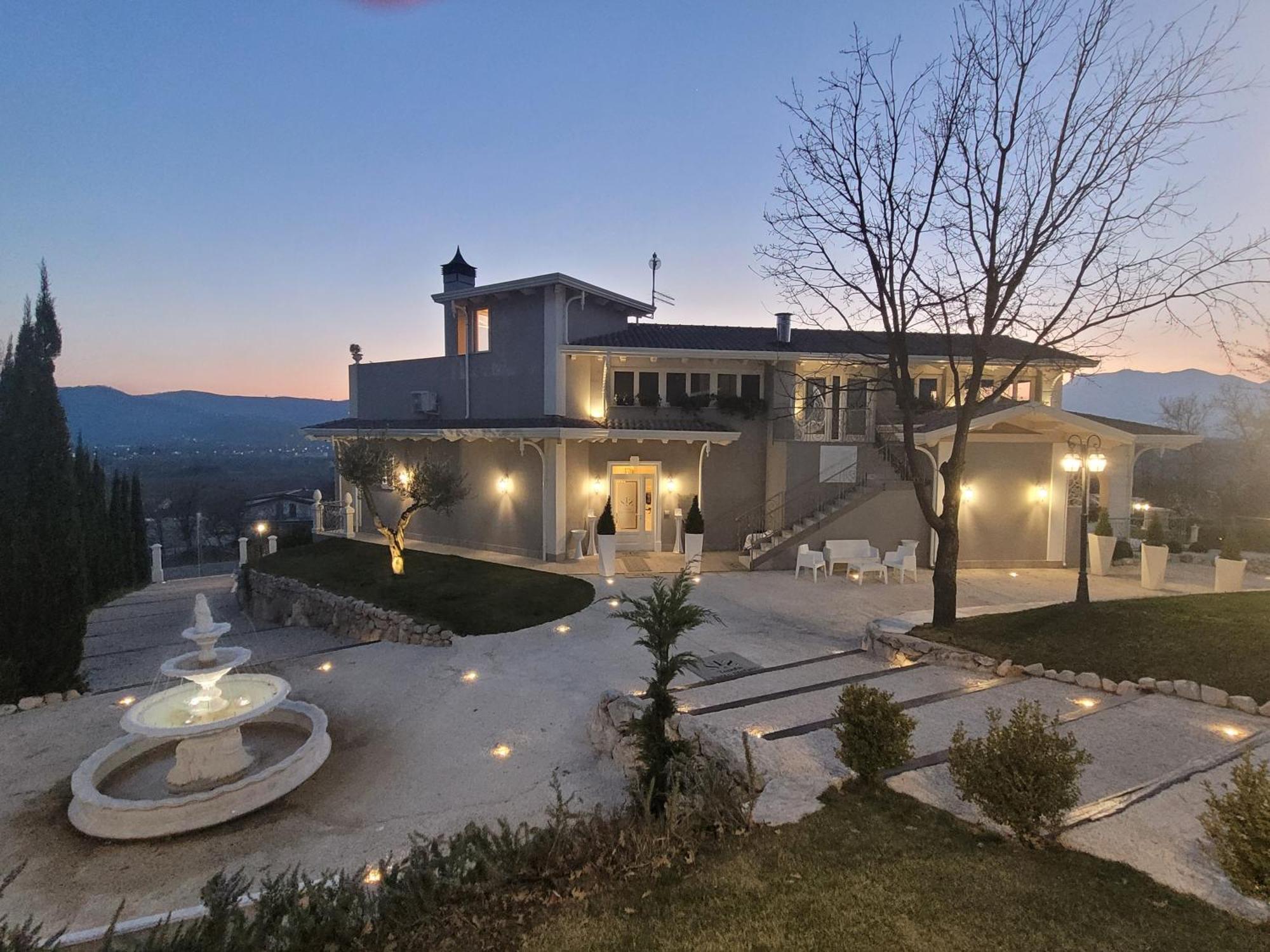 Tenuta Santo Stefano Azienda Agrituristica Santo Stefano del Sole Zewnętrze zdjęcie
